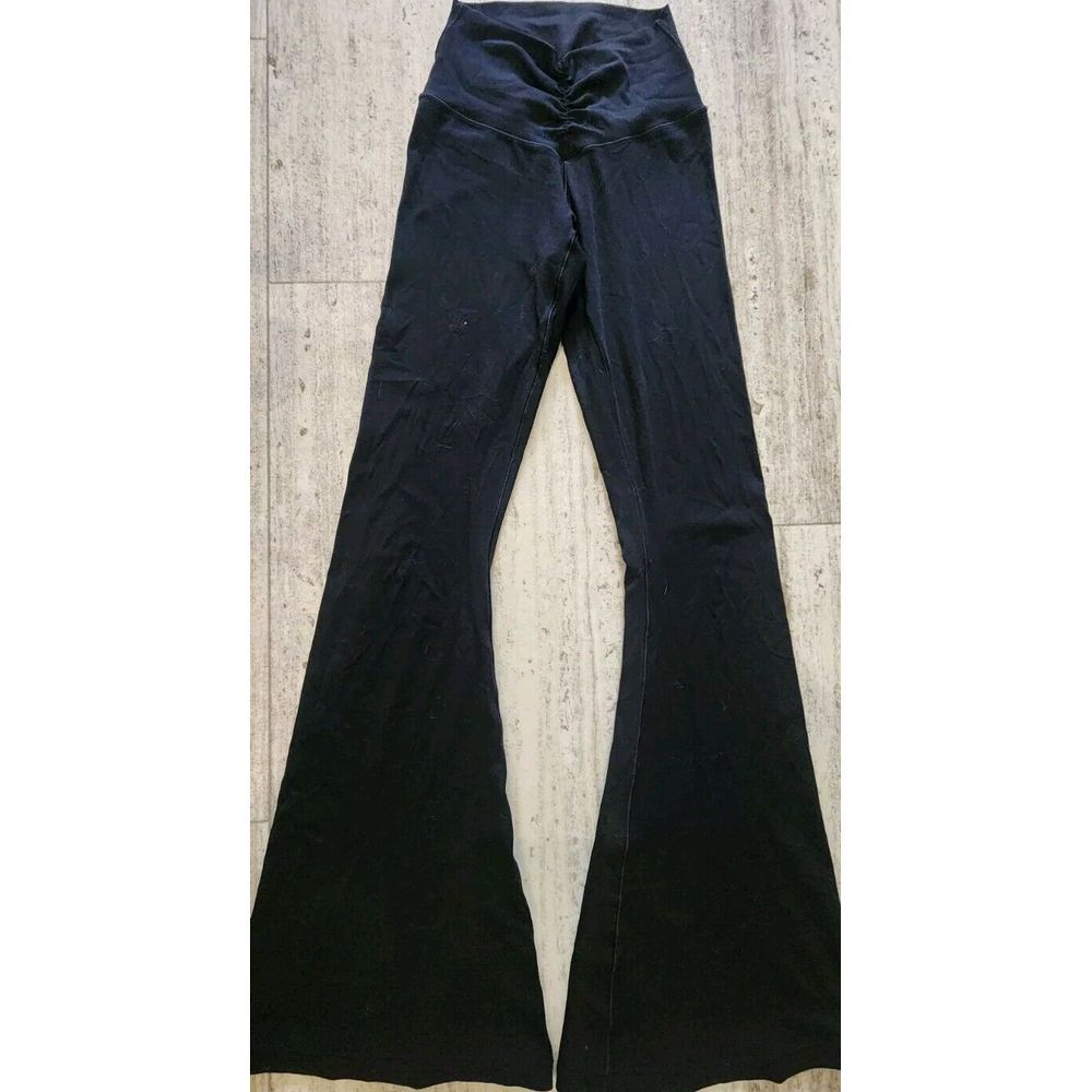 Aerie Offline Real Me High Rise Black Flare Leggings Size XSmall XS EUC